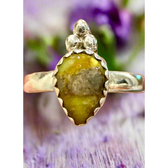 Green Minimalist | Sonoran Gold Turquoise | Ring | 925 Sterling | Size 8.25 - Picture 1 of 4